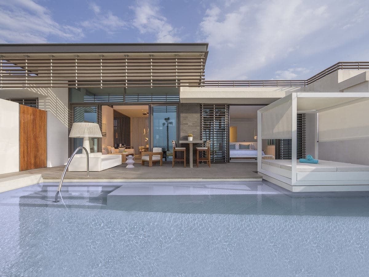 rooms-one-bedroom-beach-villa