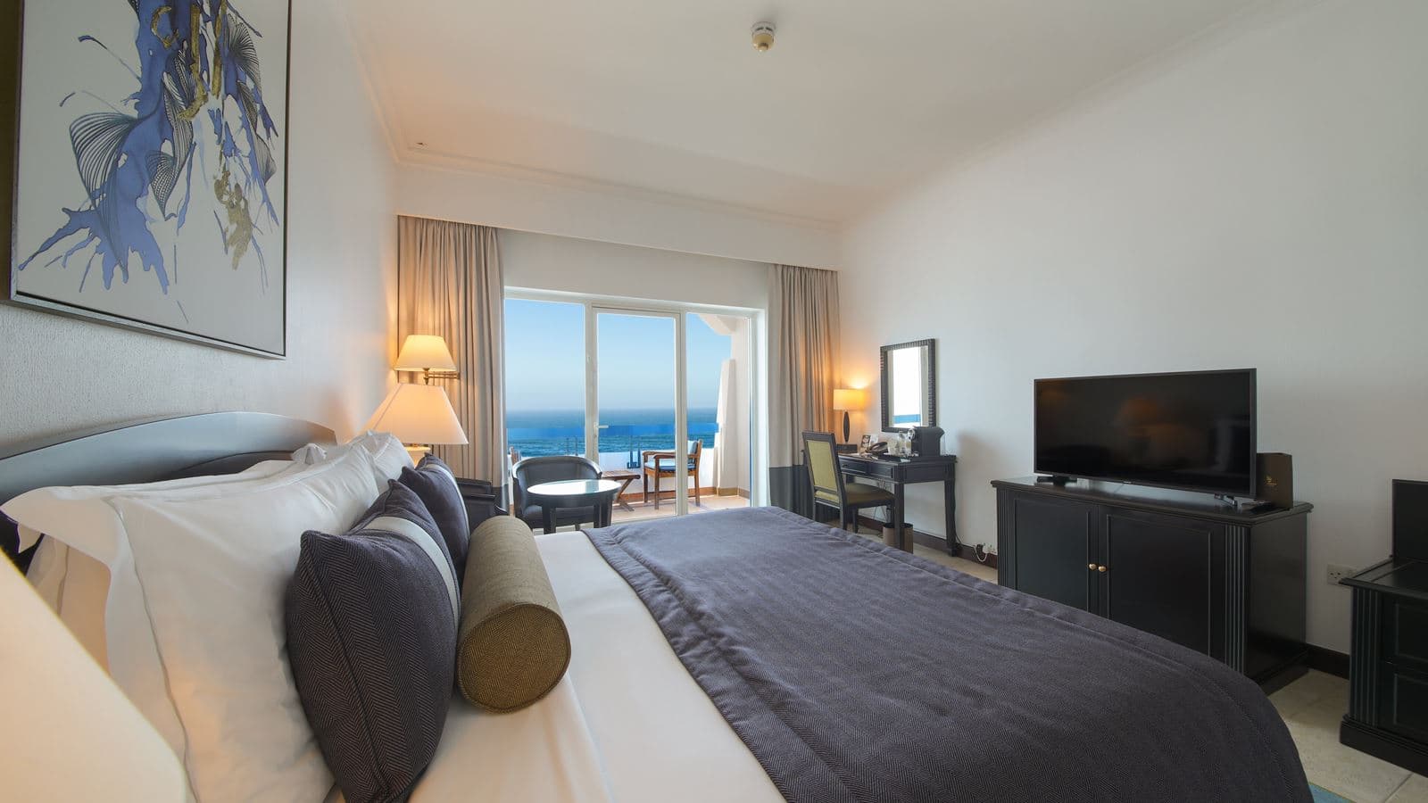 rooms-superior-room