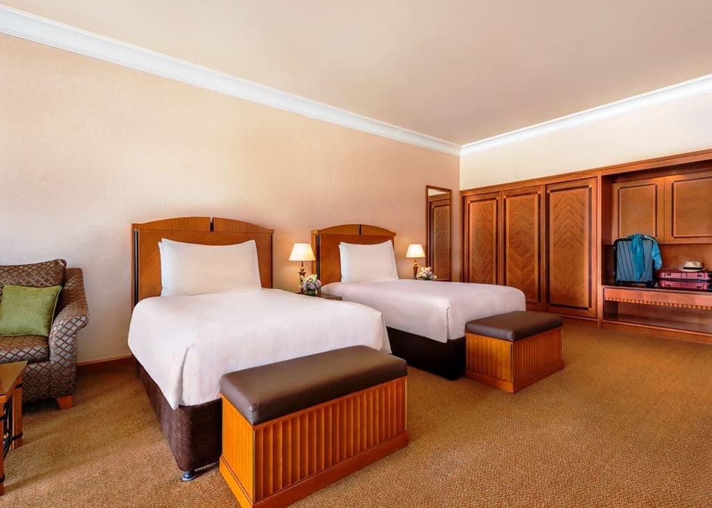 rooms-superior-room