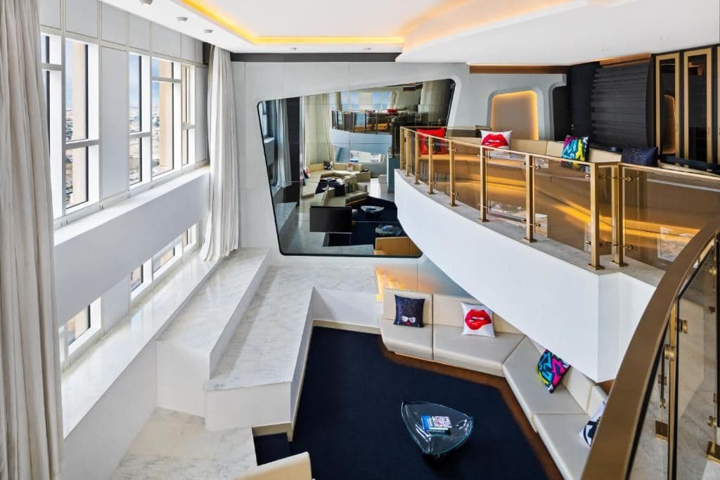 rooms-sky-villa