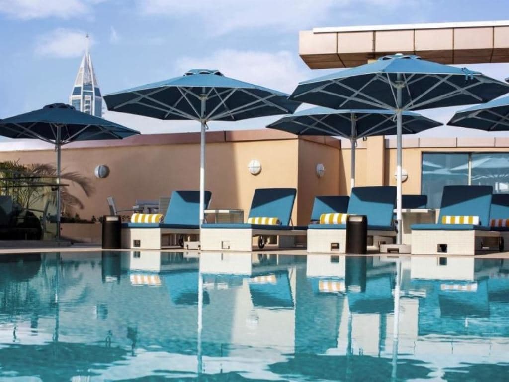 pools-outdoor-pool