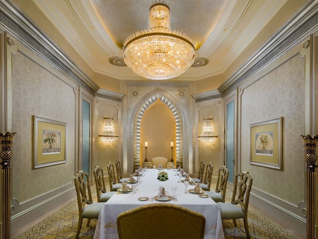 rooms-3-bedroom-palace-suite