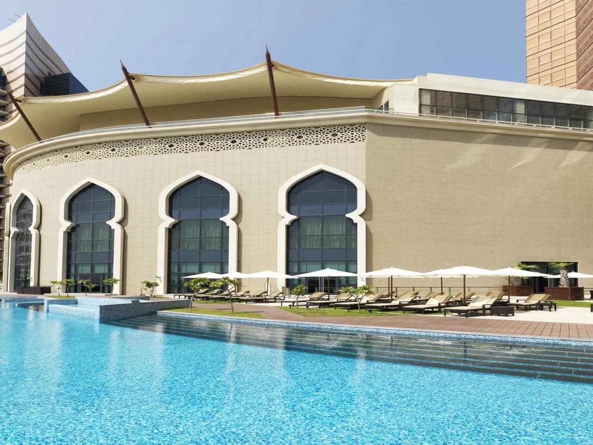 pools-outdoor-pool