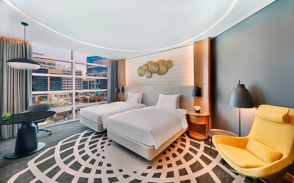 rooms-twin-guest-room