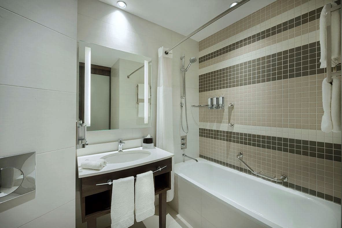 rooms-twin-room