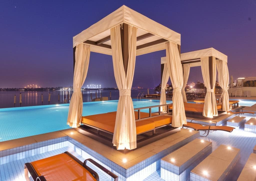 pools-outdoor-pool