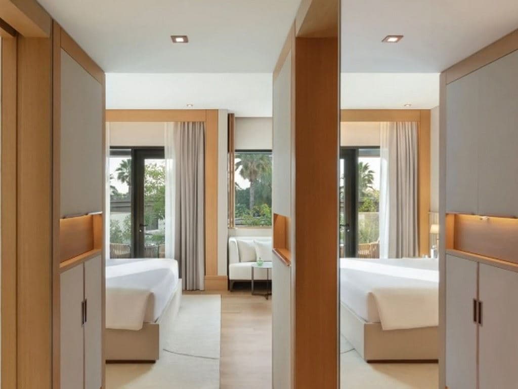 rooms-rising-light-family-room