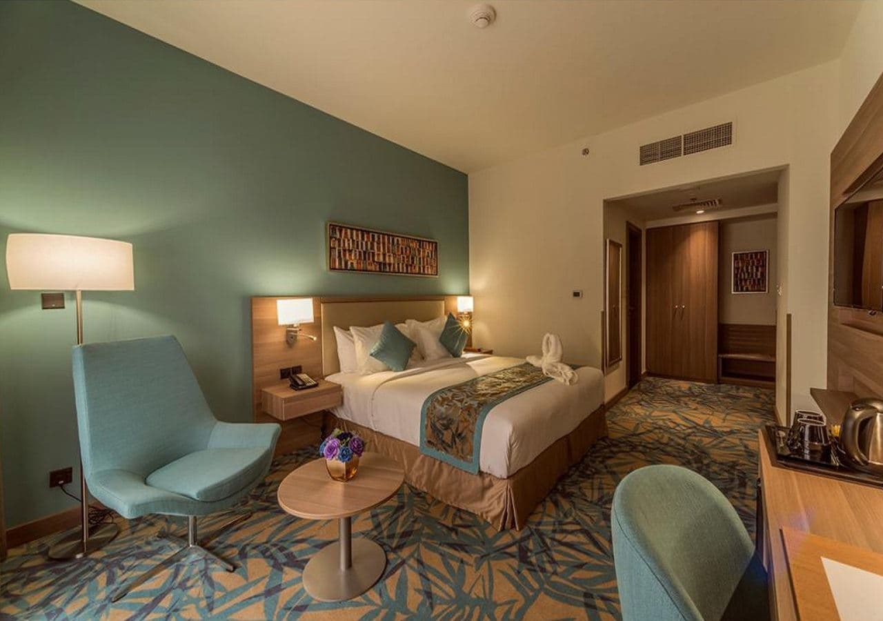 rooms-deluxe-room