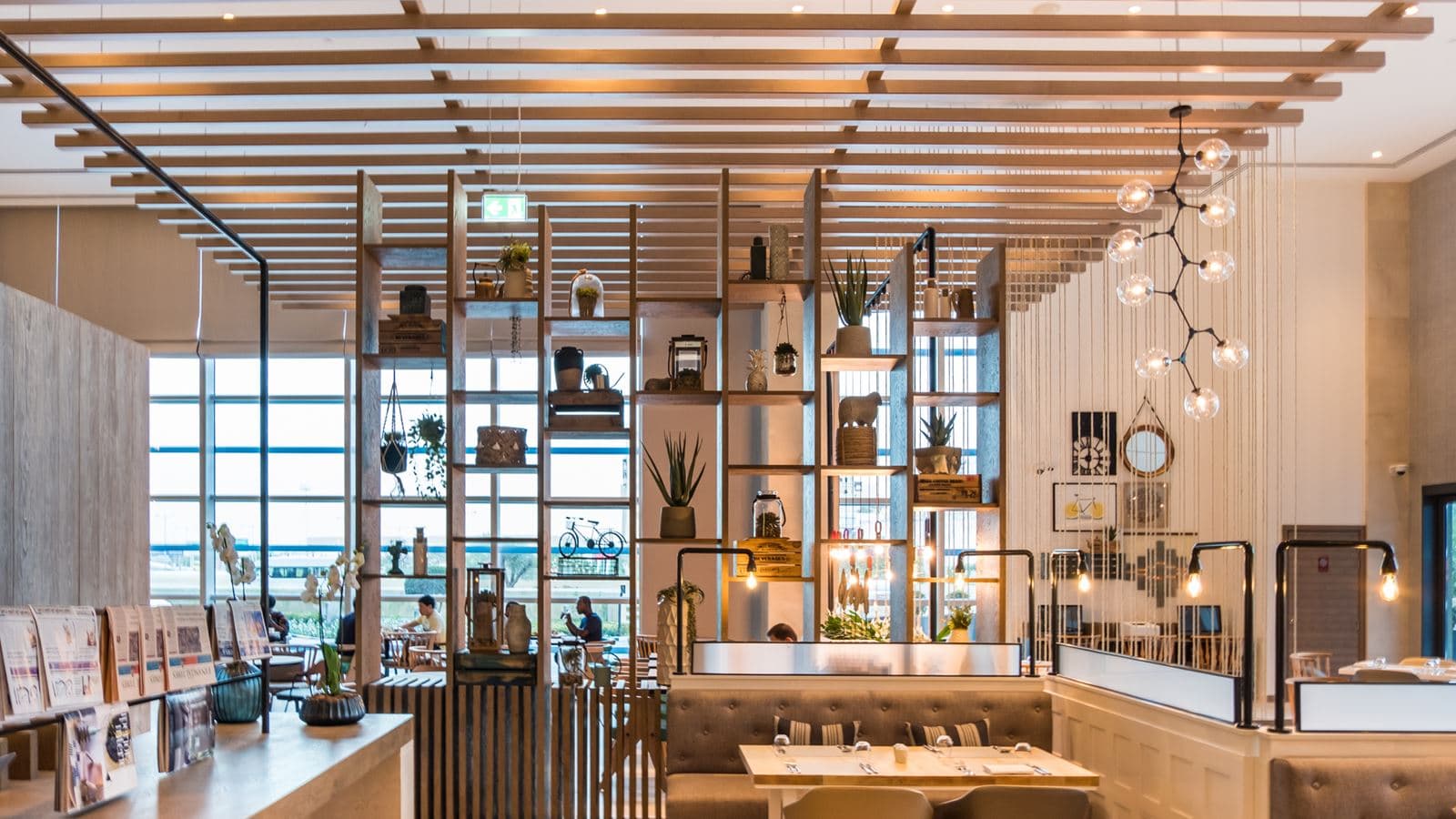 restaurants-sirocco