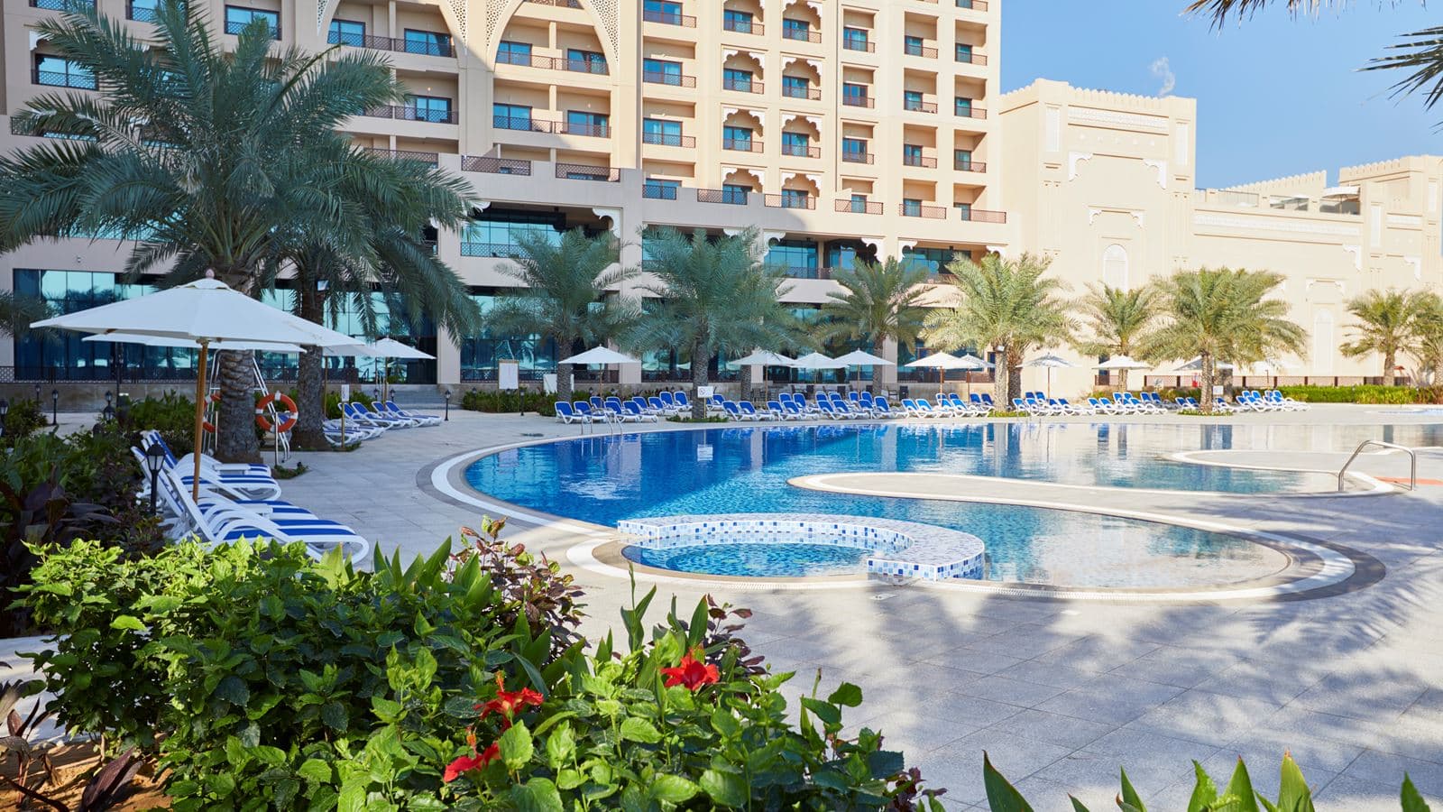 pools-outdoor-pool