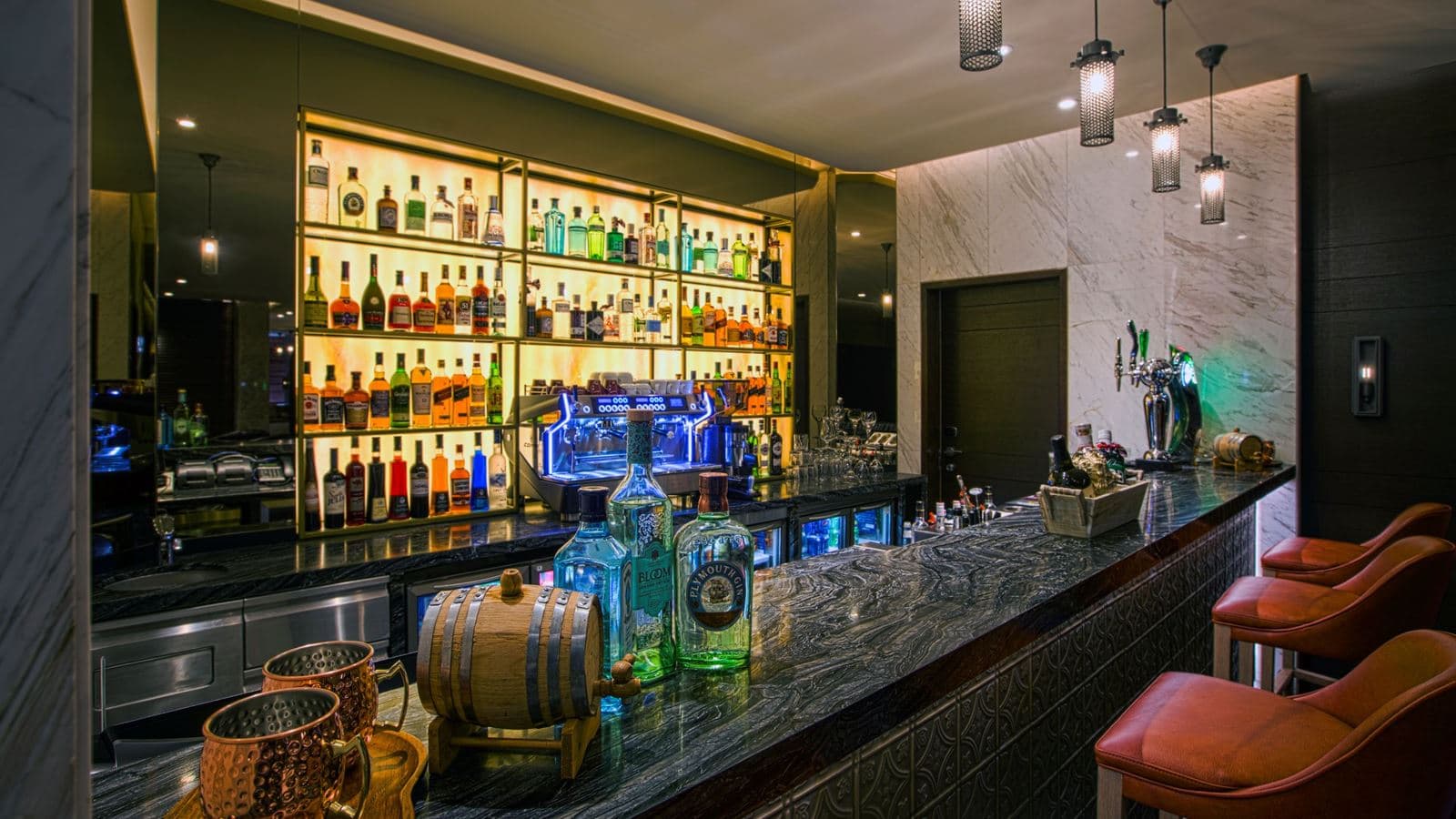 bars-gt-club-lounge