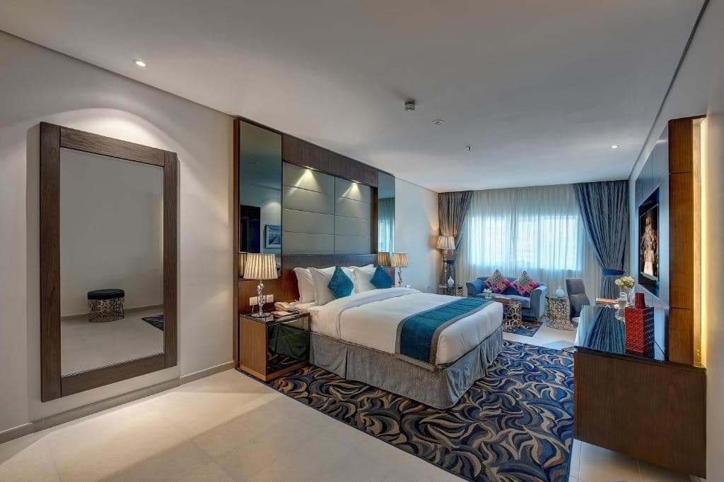 rooms-deluxe-room