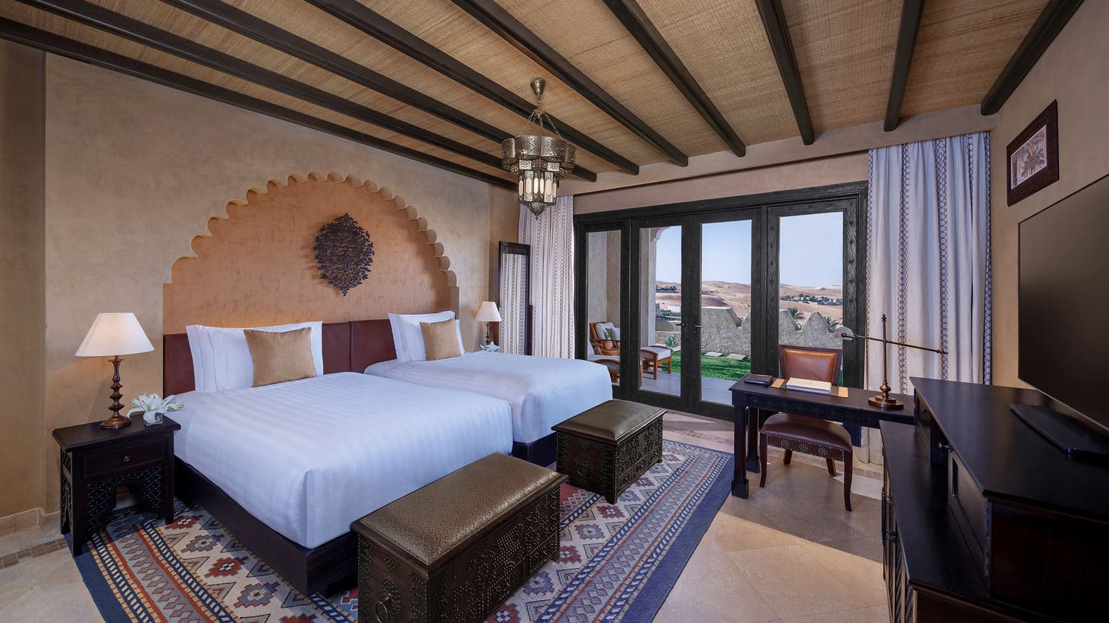 rooms-deluxe-garden-room