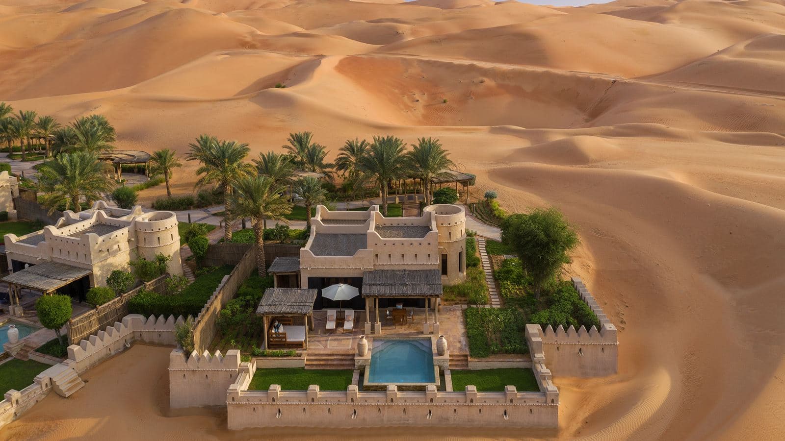 rooms-royal-pavilion-pool-villa