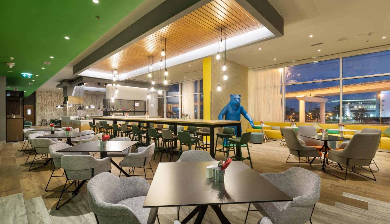 restaurants-level-m