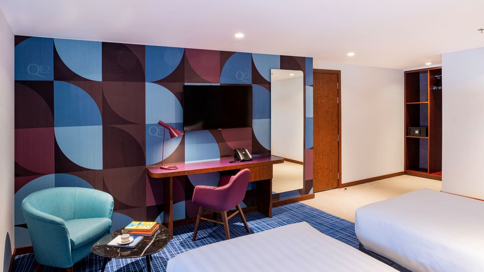 rooms-superior-room