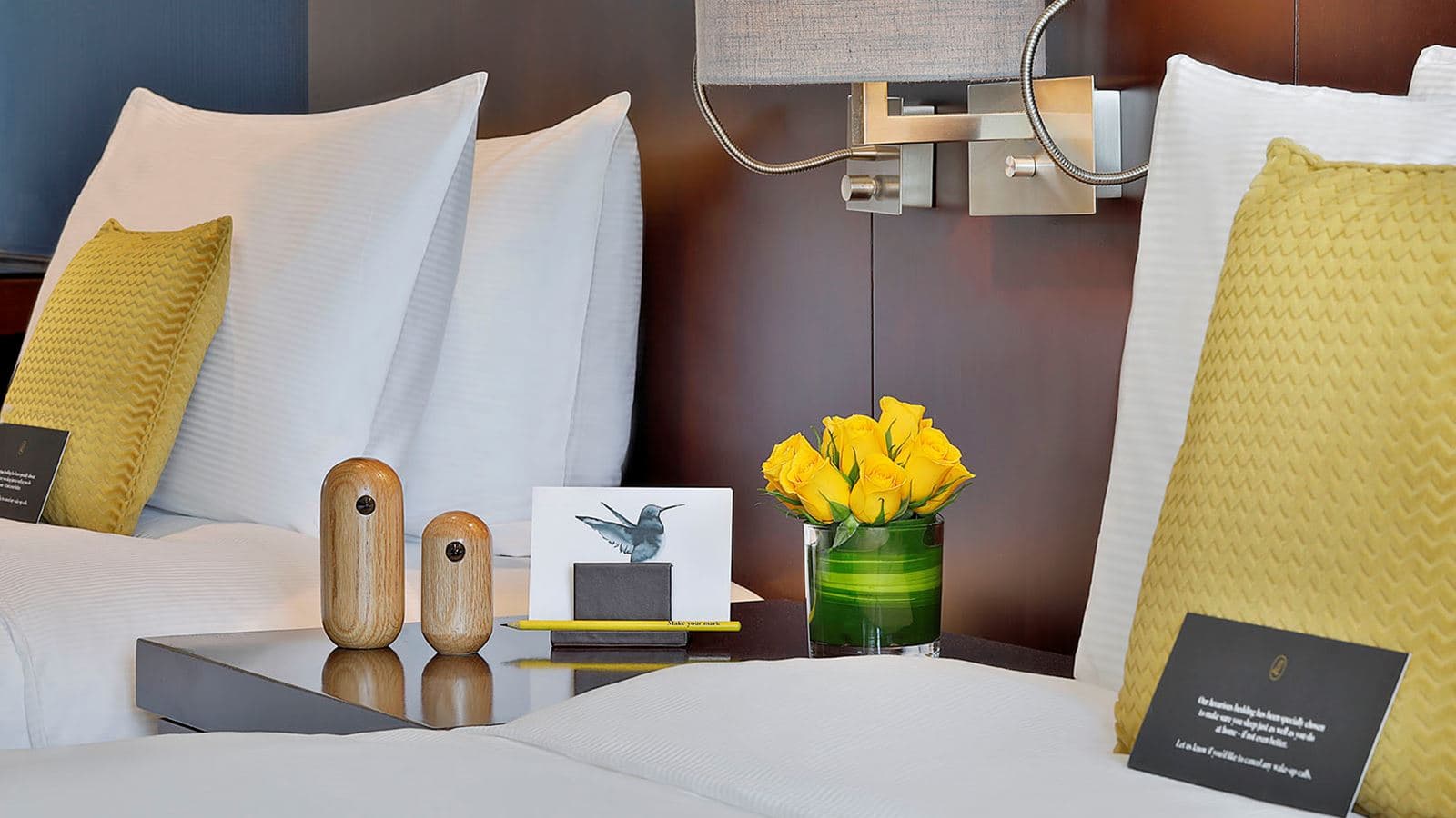 rooms-deluxe-room