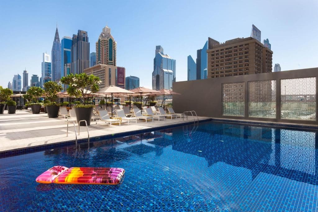 pools-outdoor-pool