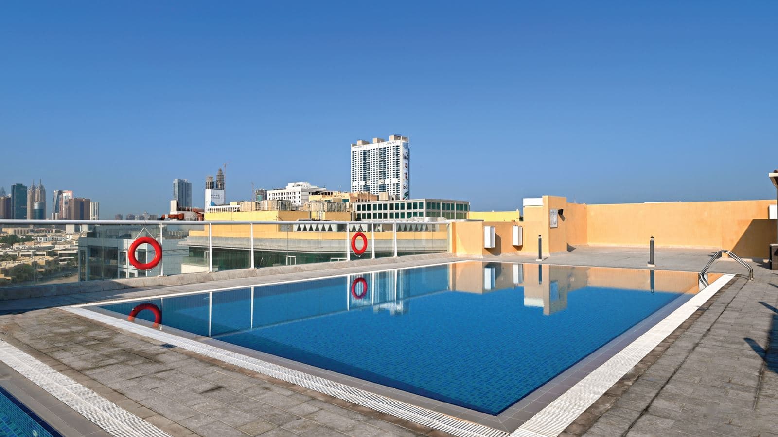 pools-outdoor-pool