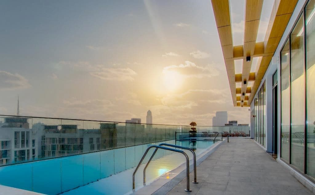 pools-outdoor-pool