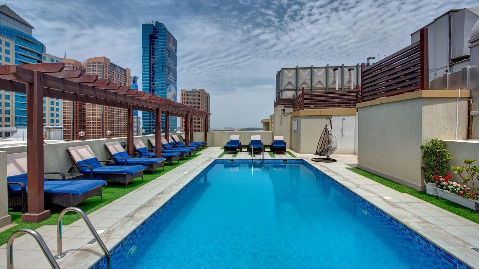 pools-outdoor-pool