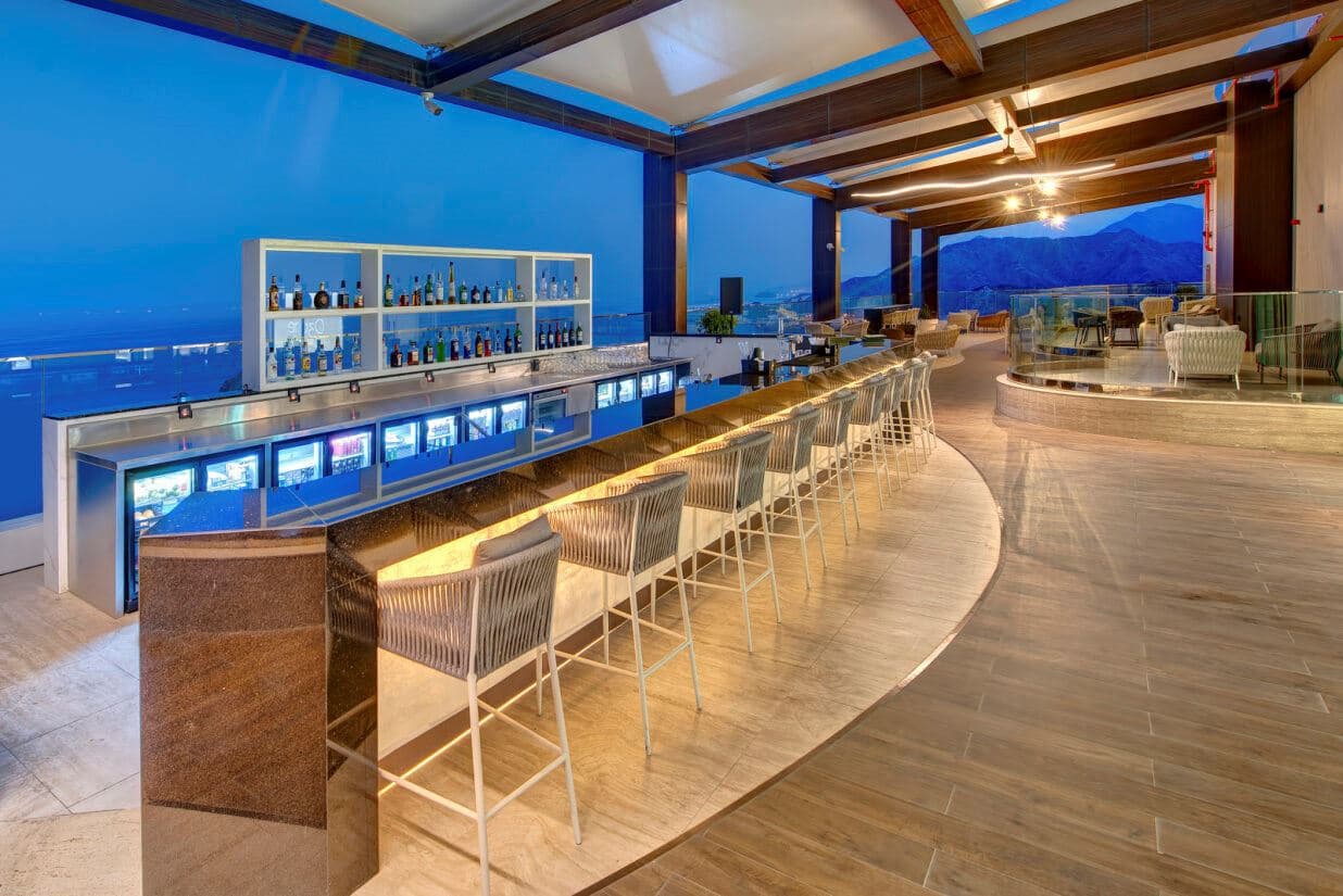 restaurants-ozone