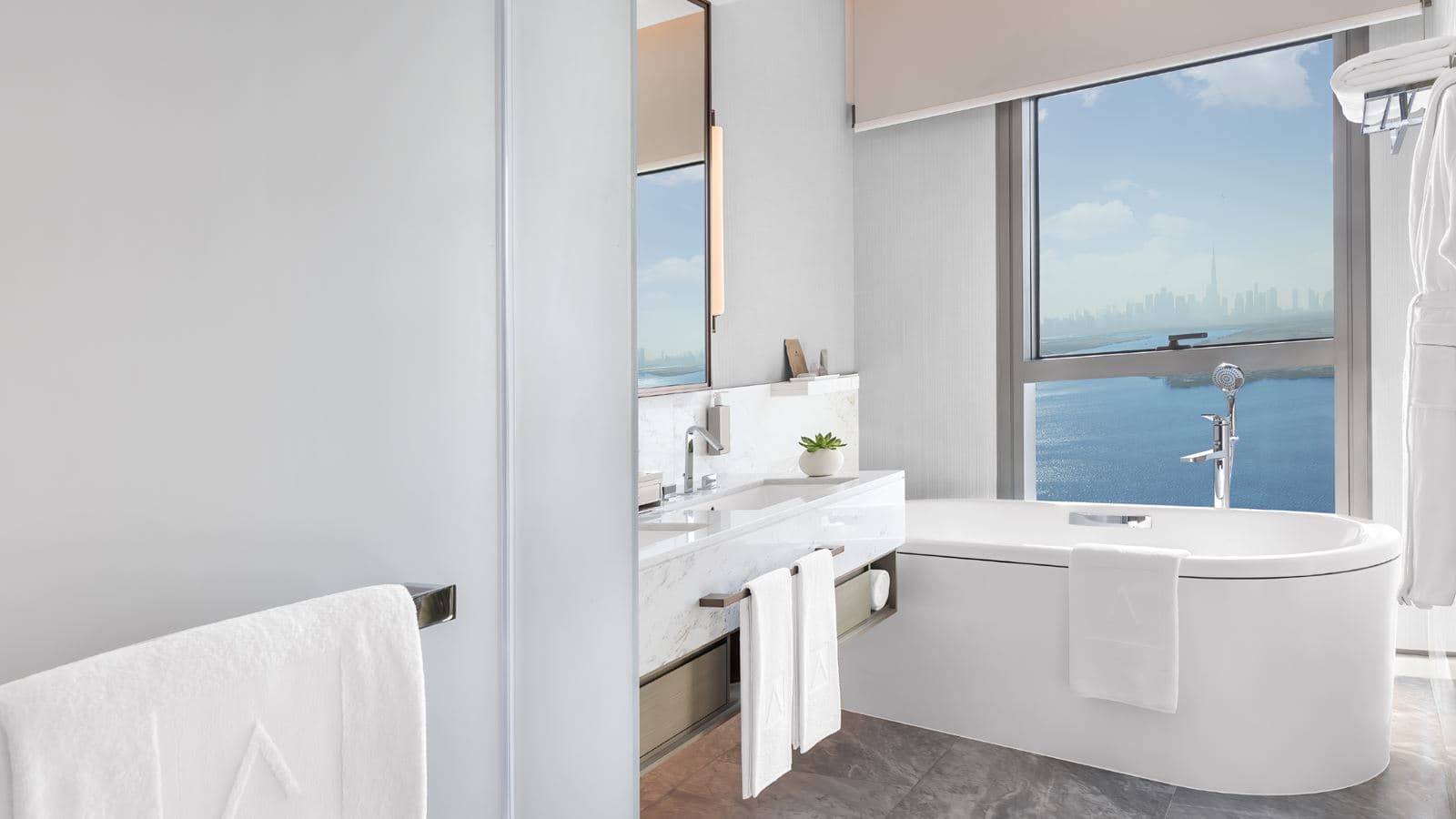 rooms-deluxe-room-creek-view-king