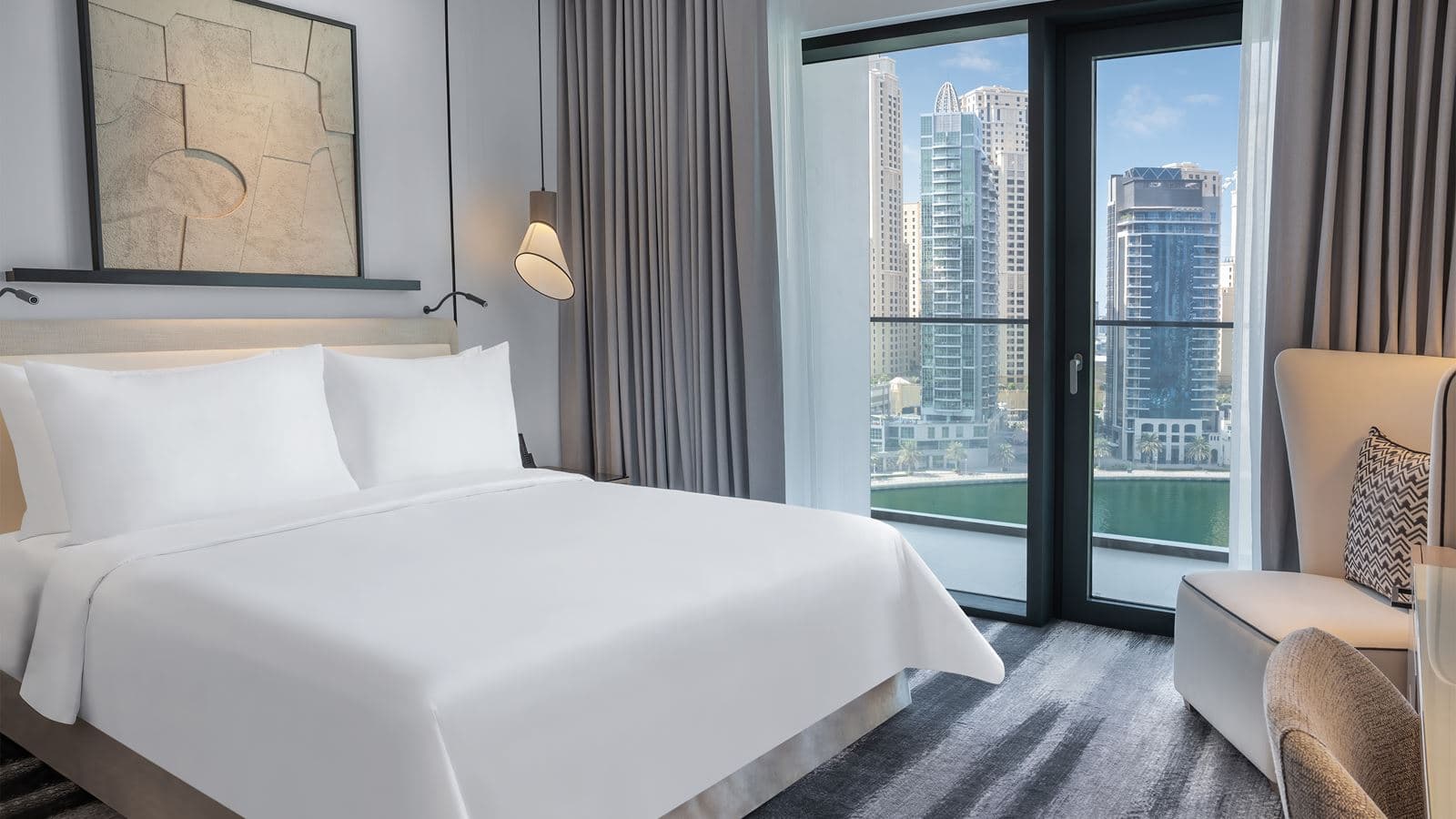 rooms-executive-suite-marina-view