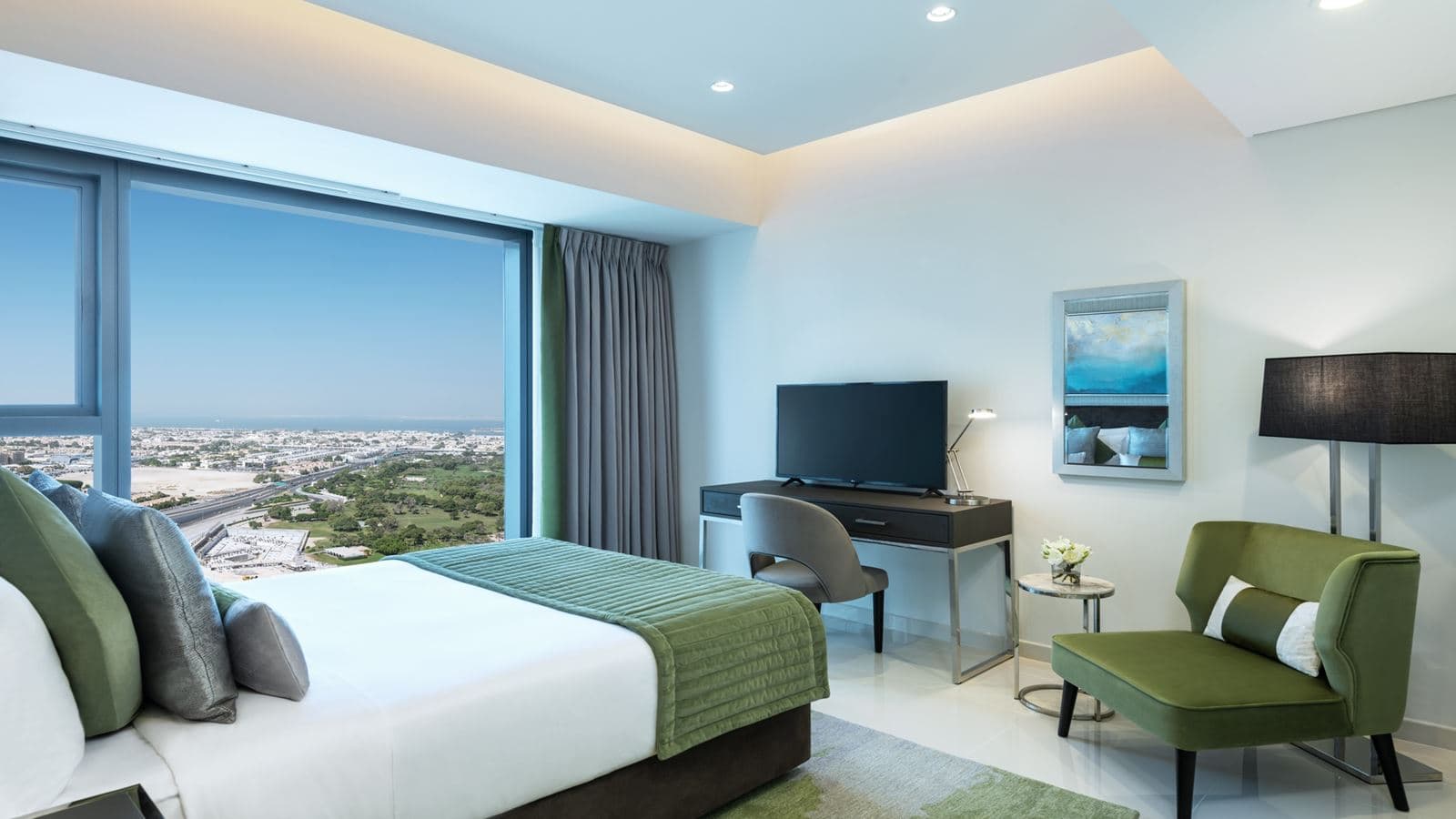 rooms-3-bedroom-city-view