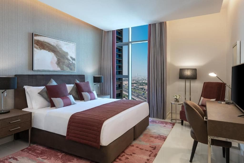 rooms-1-bedroom-city-view