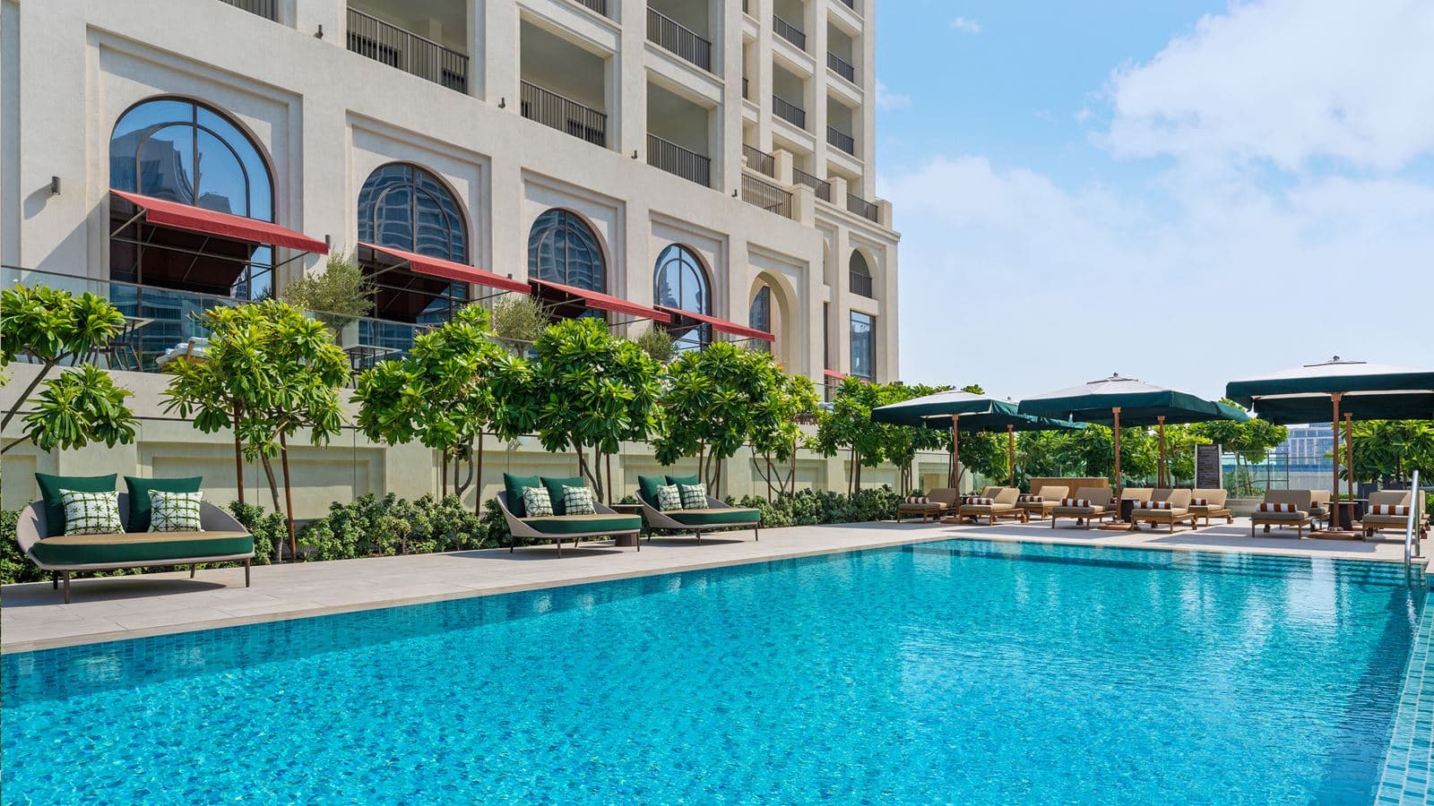 pools-outdoor-pool