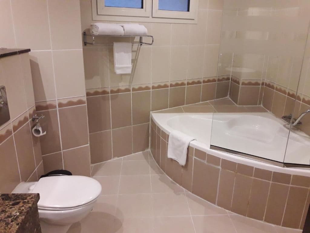 rooms-executive-suite-room