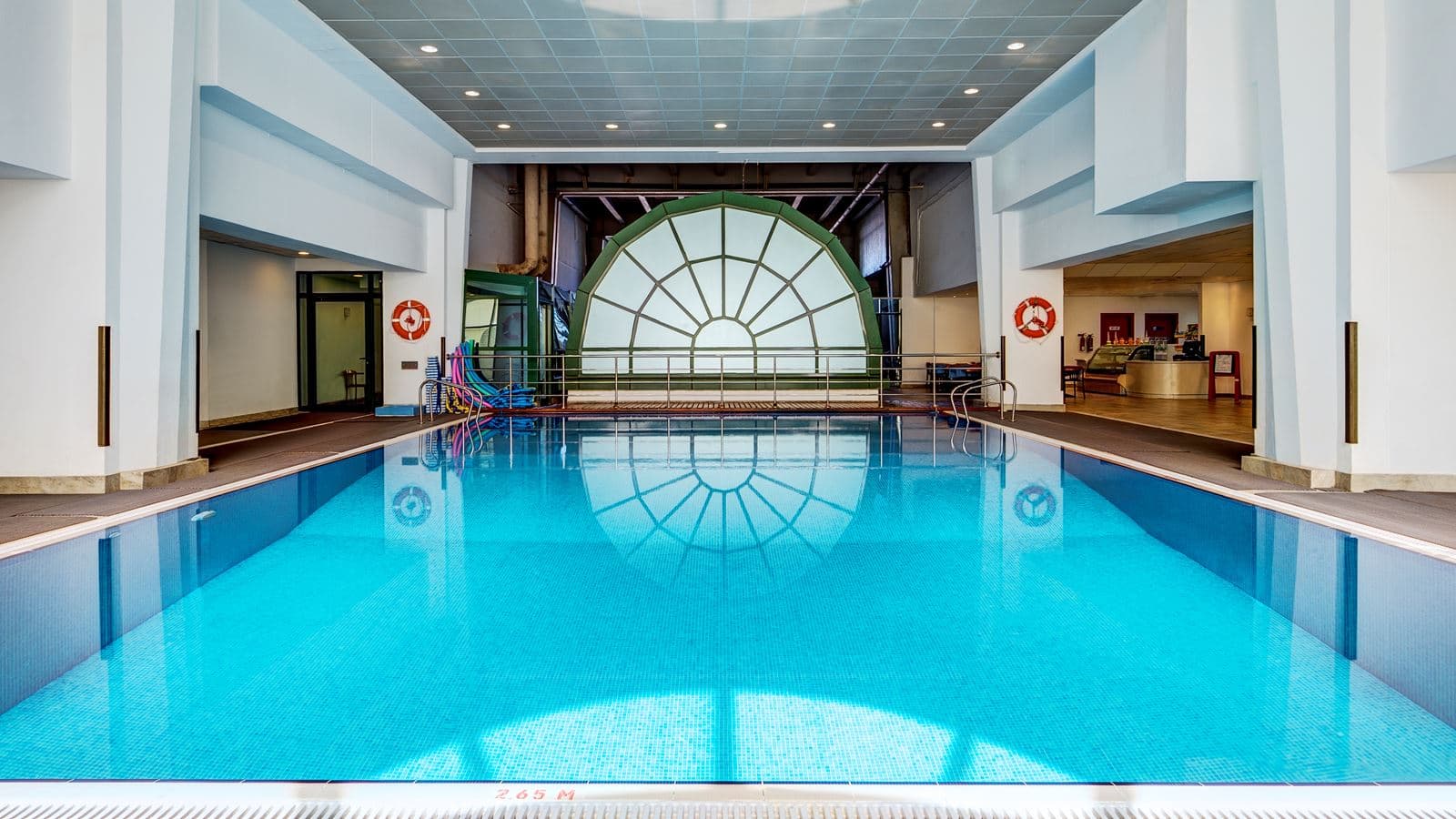 pools-indoor-pool