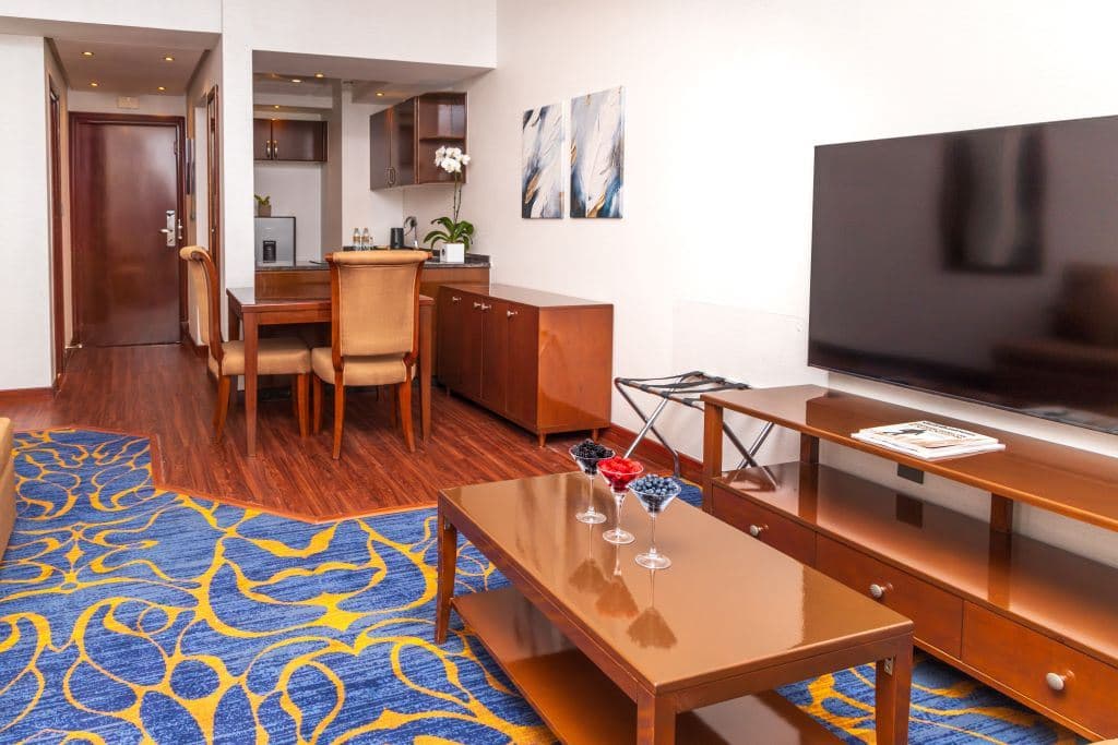 rooms-deluxe-suite-2-bedroom-suite