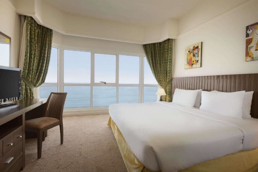 rooms-deluxe-sea-view
