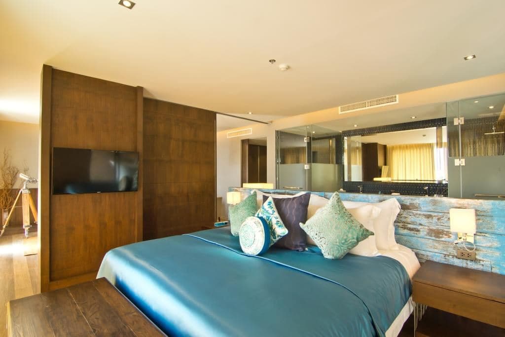 rooms-luxury-suite--seaview