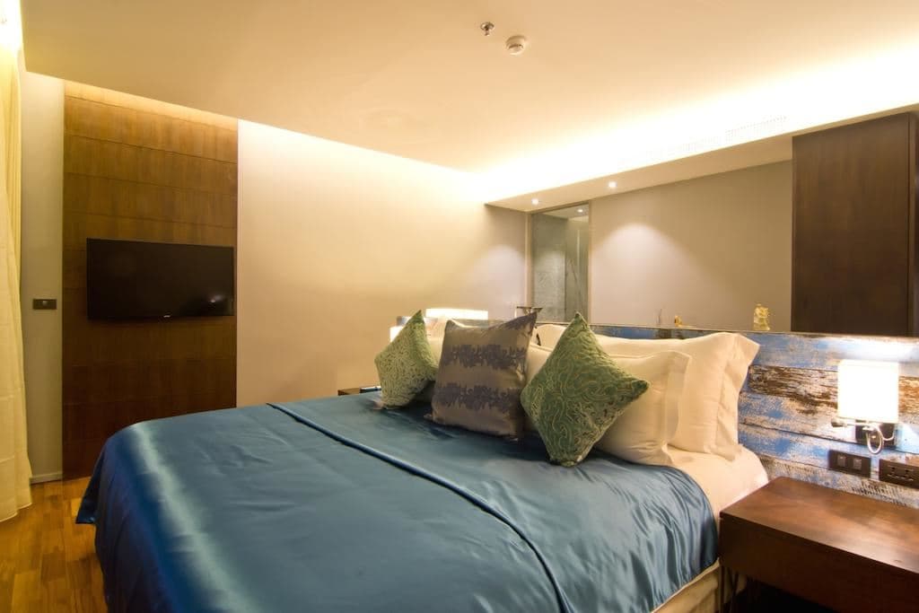 rooms-prestige-duplex--suite--seaview-with--jacuzzi