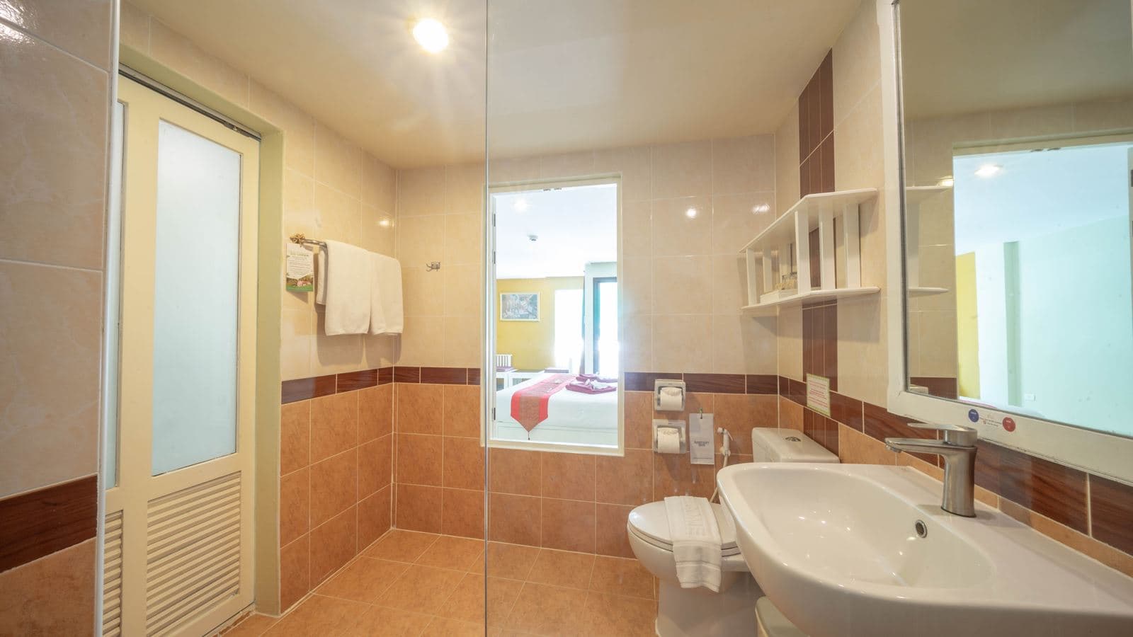 rooms-studio-room