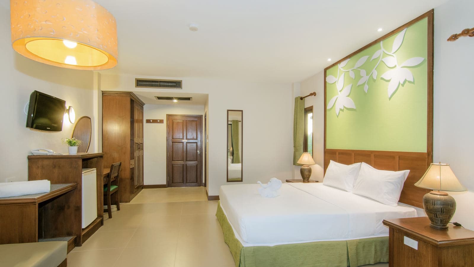 rooms-cottage-room
