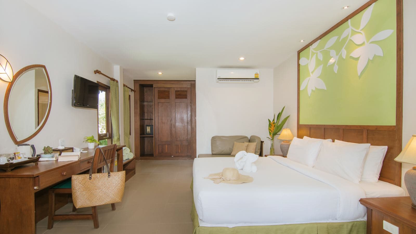 rooms-palm-villa
