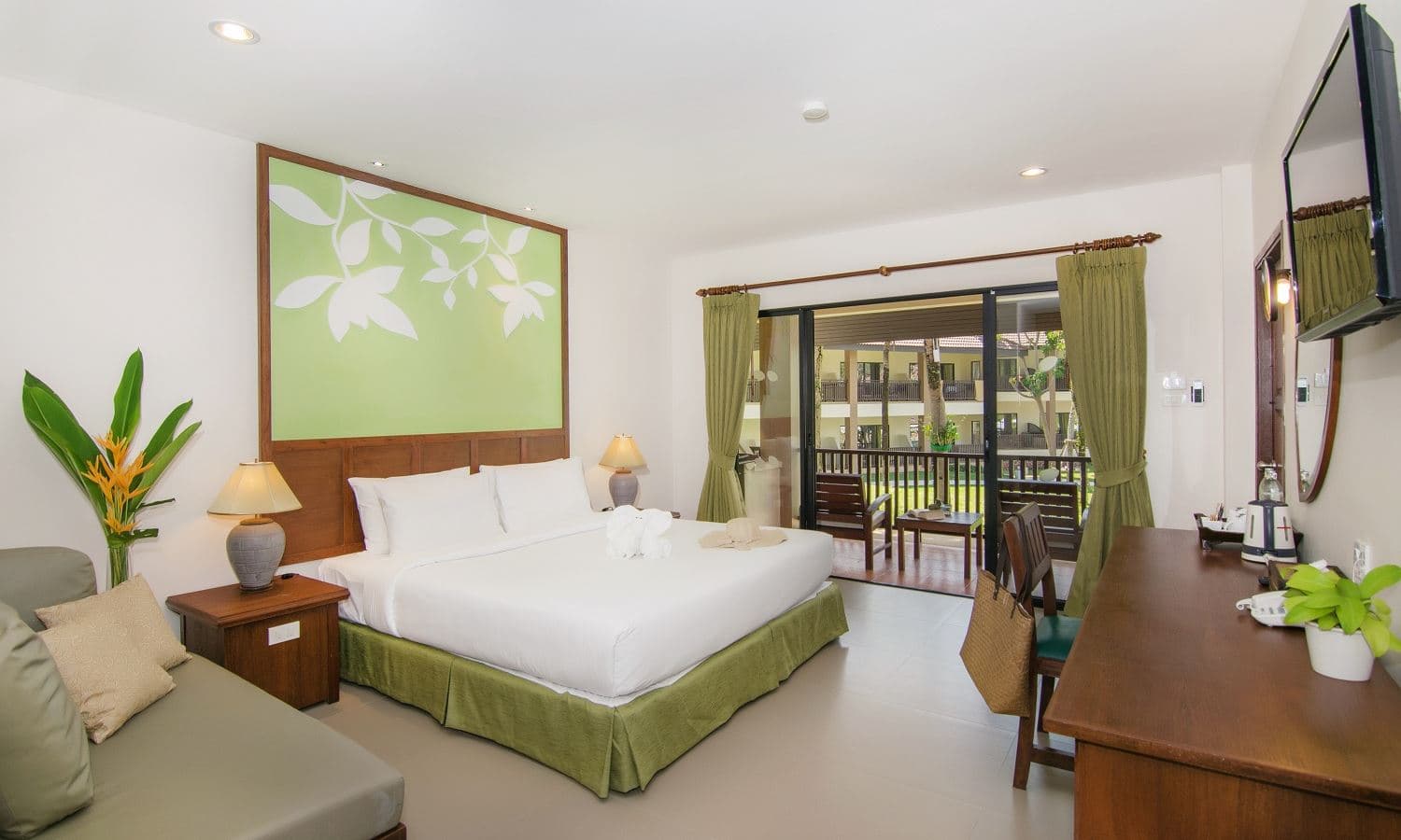 rooms-palm-villa