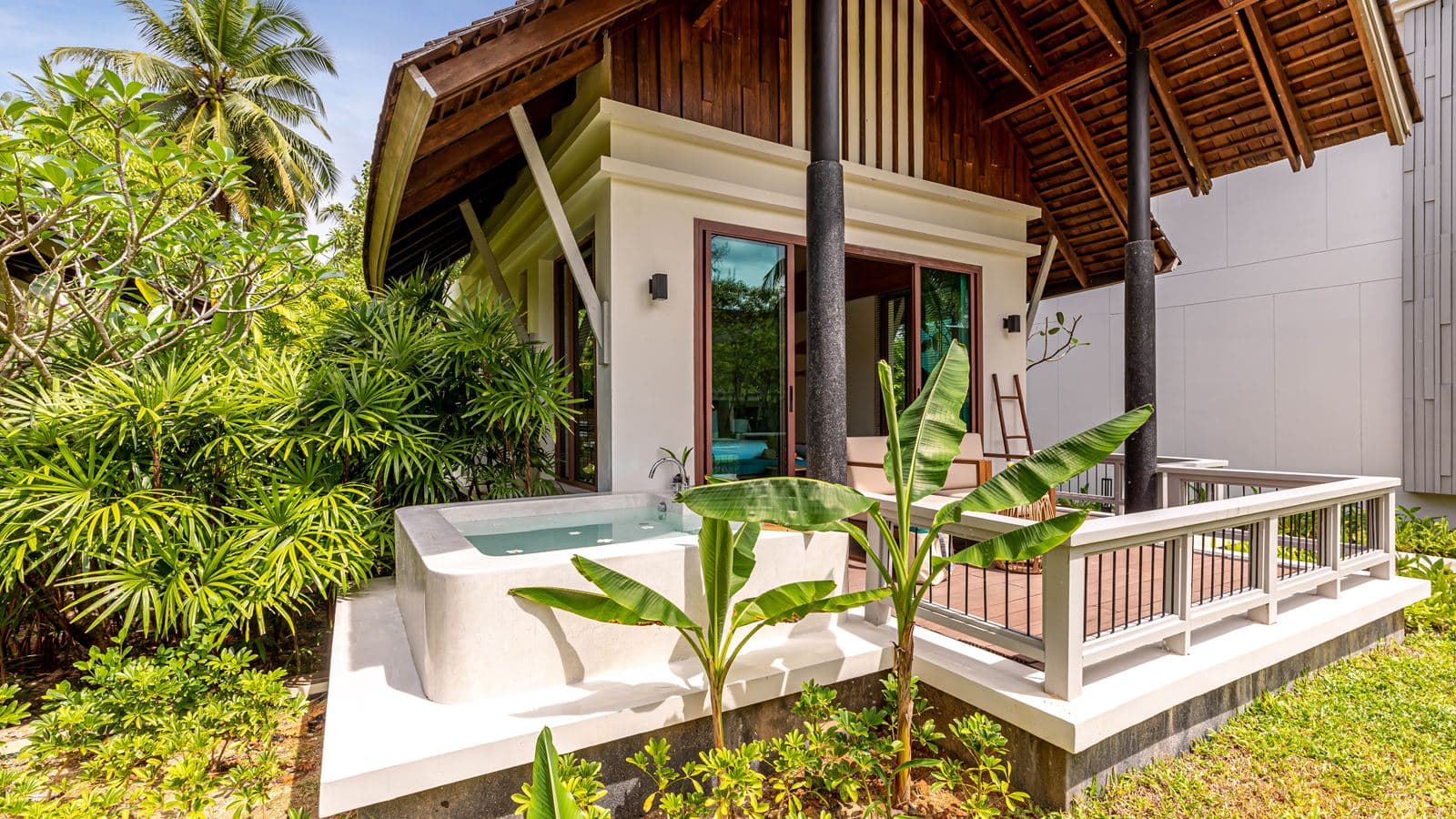 rooms-garden-villa