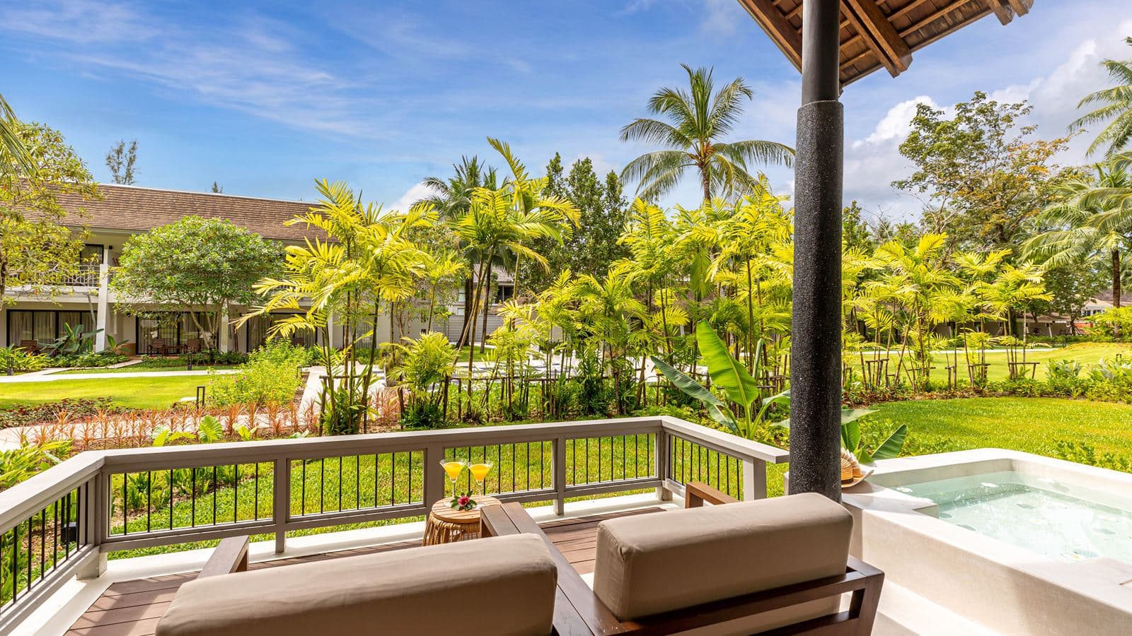 rooms-garden-villa
