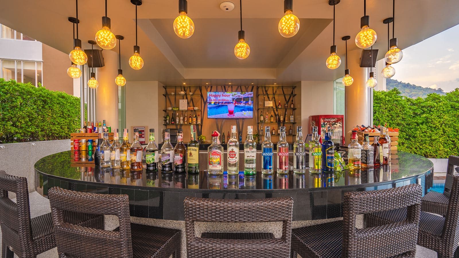 bars-pool-desk-bar