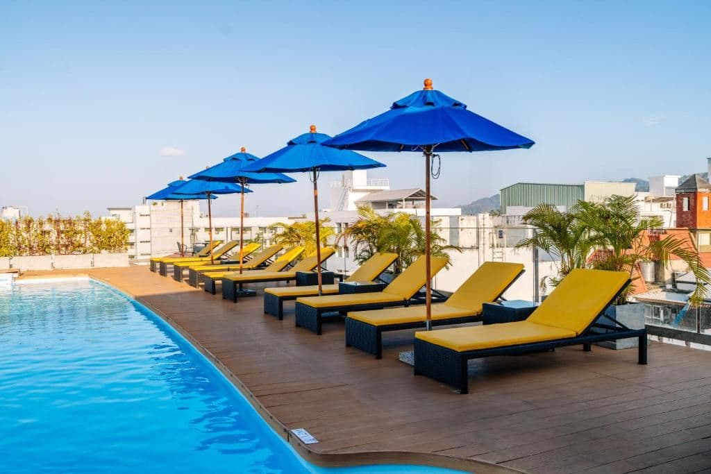 pools-outdoor-pool