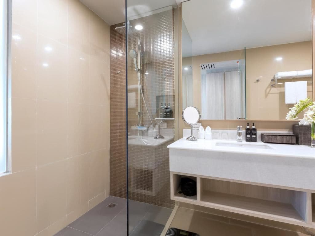 rooms-deluxe-room
