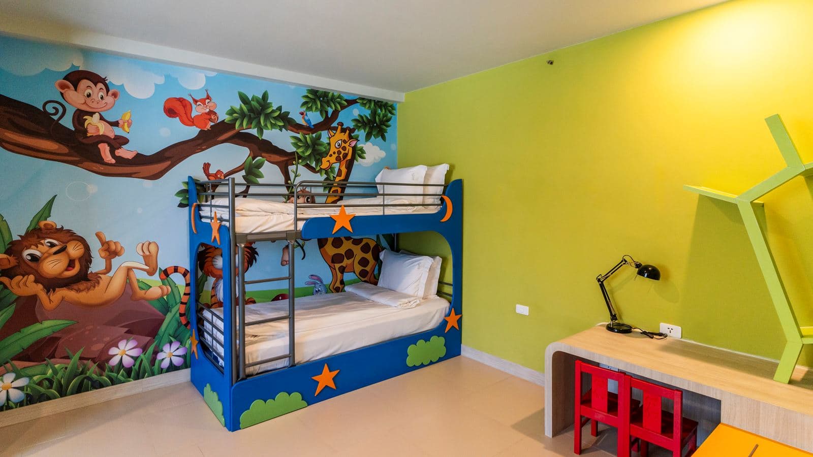 rooms-kids-suite