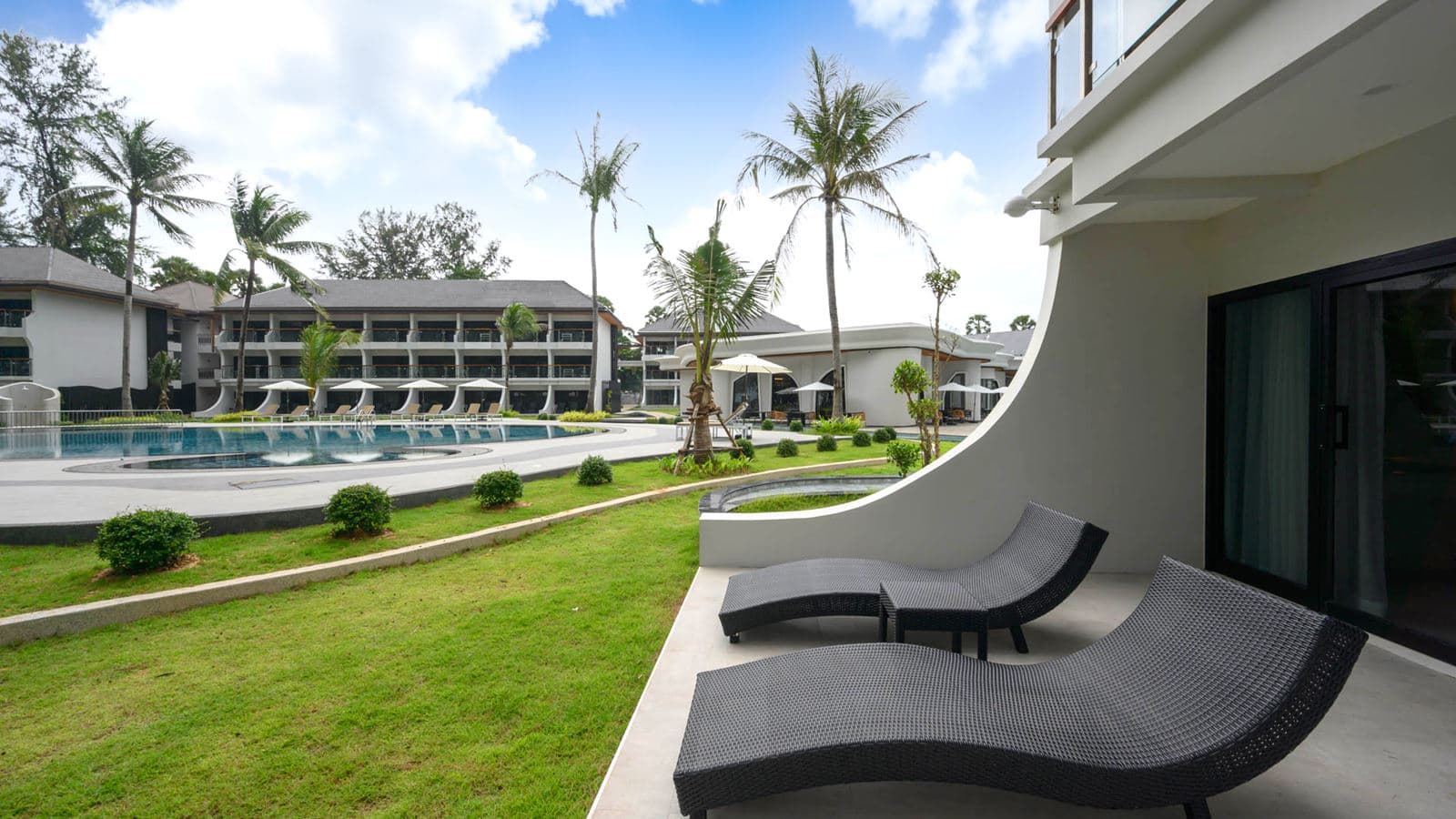 rooms-amora-ocean-view