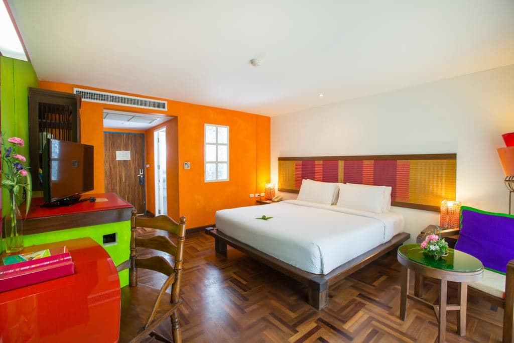 rooms-deluxe-room
