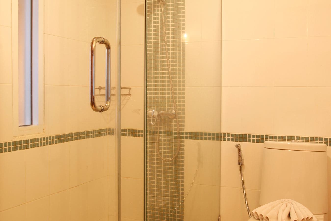 rooms-deluxe-room